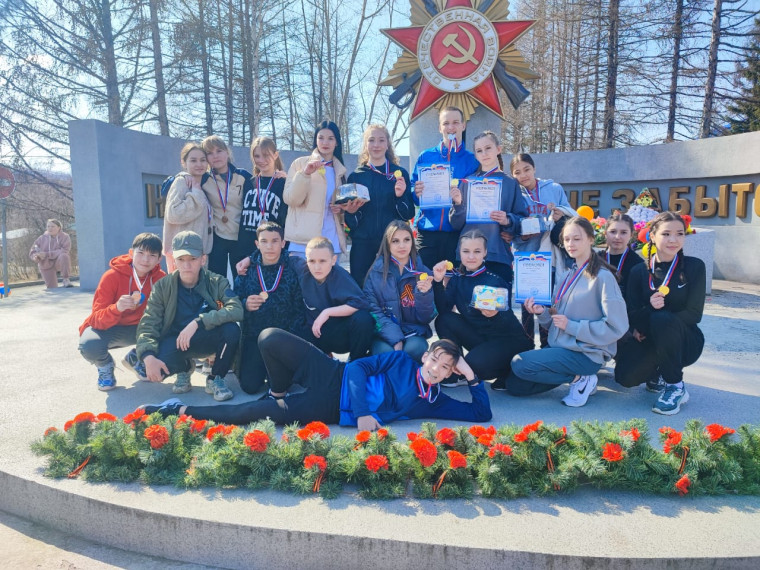 Легкоатлетическая эстафета в п. Тура. Легкоатлетическая эстафета в п. Тура.